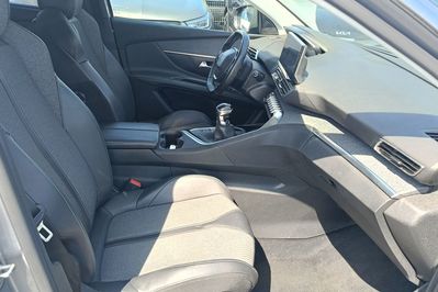 Peugeot 5008 Bluehdi Allure Pack