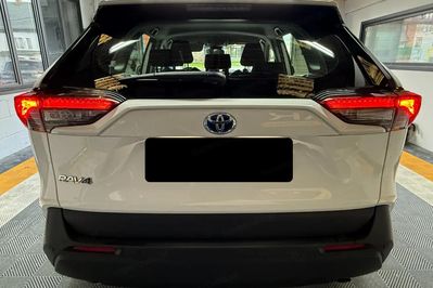 Toyota RAV4 Comfort 2.5 Hybrid
