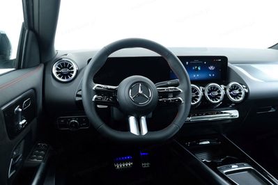 Mercedes GLA 220 4-Matic AMG Line