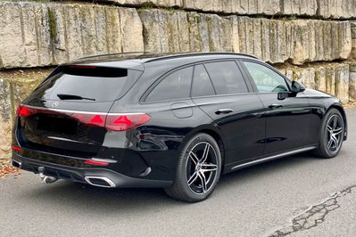 Mercedes Klasa E 200 4-Matic AMG Estate