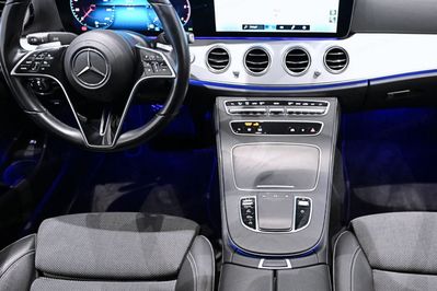 Mercedes Klasa E E 220 d 4-Matic AMG/Avantgarde