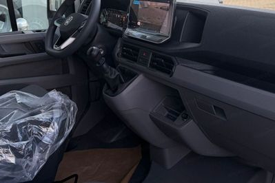 Volkswagen Crafter Zabudowa Brygadowa + Wywrotka