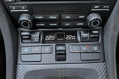 Porsche Cayman 718 GT4 RS