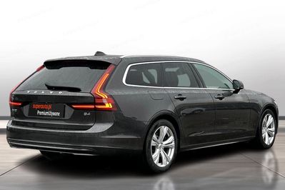 Volvo V90 B4 D Momentum Pro