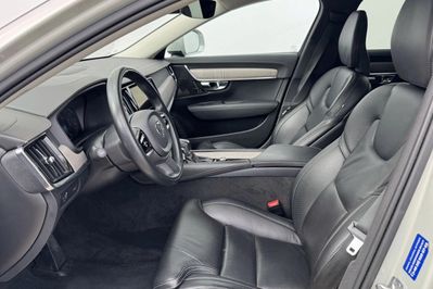 Volvo V90 Cross Country D5 AWD Pro