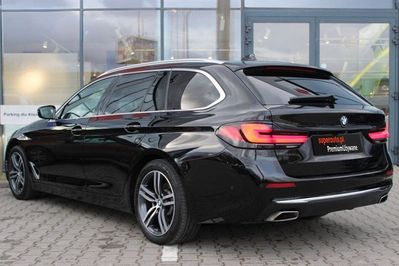 BMW Seria 5 520d mHEV Luxury Line sport-aut