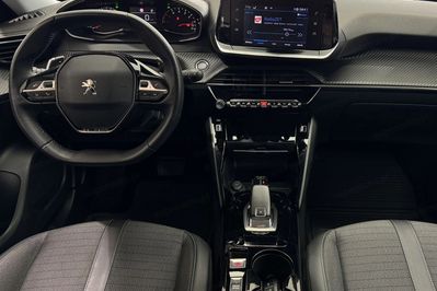 Peugeot 2008 1.2 PureTech Allure