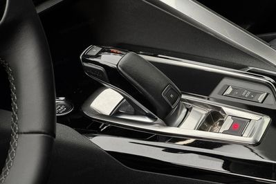 Peugeot 5008 1.2 PureTech Allure Pack S&S EAT8