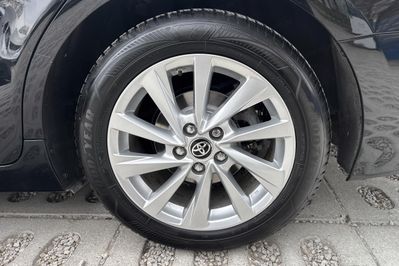 Toyota Camry Comfort 2.5 Hybrid