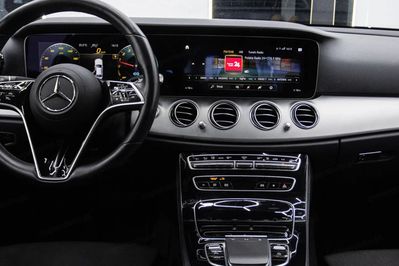 Mercedes E Klasa 300e Avantgarde