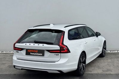 Volvo V90 T6 AWD Plug-In Hybrid Plus Dark aut
