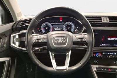 Audi Q3 35 TFSI mHEV Advanced S tronic