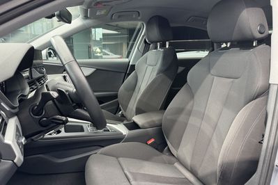 Audi A4 35 TFSI Advanced