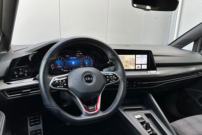 Volkswagen Golf VIII 2.0 TSI GTI DSG
