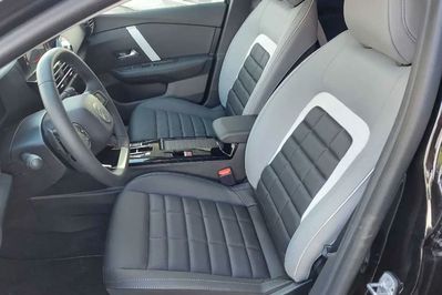 Citroen C4 Max EAT8 1.2 PureTech