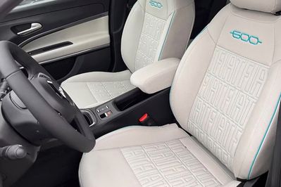 Fiat 600 La Prima 1.2 Turbo Hybrid eDCT