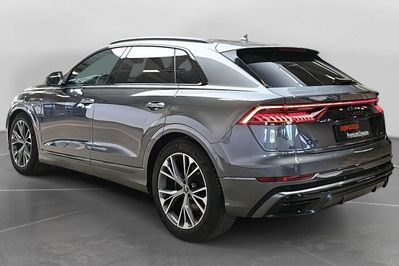 Audi Q8 50 TDI quattro S Line