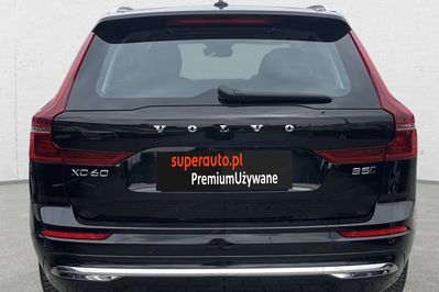 Volvo XC60 B5 B AWD Plus Bright