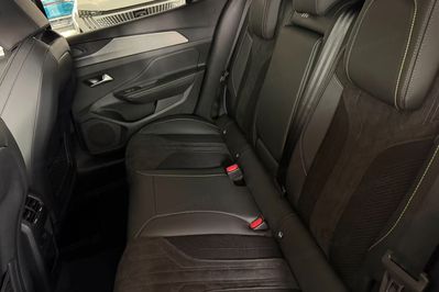 Peugeot 408 GT S&S e-DCS6 1.2 PureTech mHEV