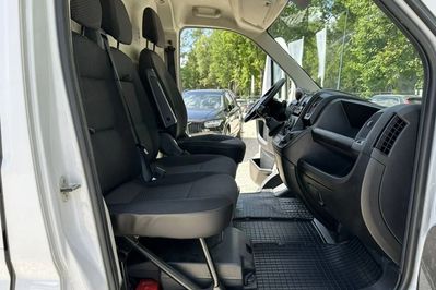 Peugeot Boxer 335 BlueHDi L3H2 Premium
