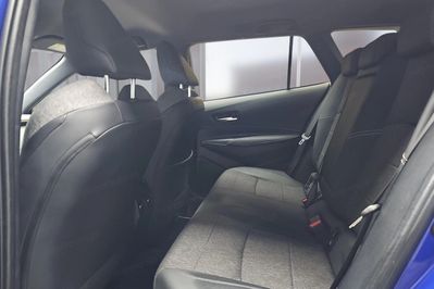 Toyota Corolla 1.8 Hybrid Style