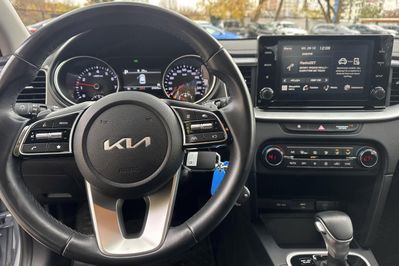 Kia Ceed M 1.5 T-GDI  DCT