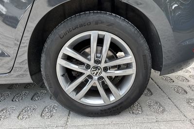 Volkswagen Touran Highline 1.5 TSI DSG