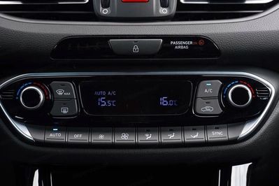 Hyundai i30 Smart 1.6 T-GDI  DCT