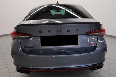 Skoda Octavia RS 2.0 TSI DSG