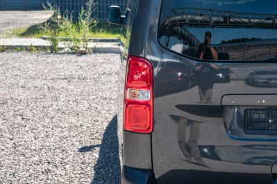 Opel Zafira Life Extra Long L2H1 Business AT8