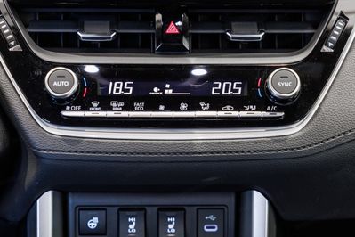 Toyota Corolla Cross 2.0 Hybrid Executive