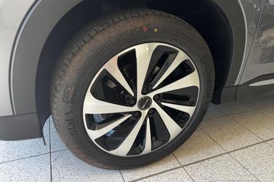 BYD Seal U DM-i  Design AWD
