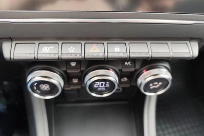 Renault Captur 1.3 TCe Techno EDC