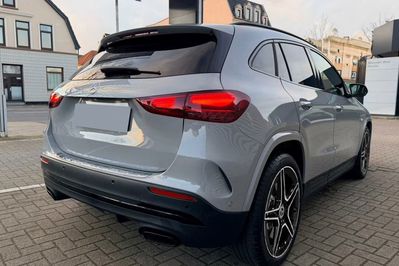Mercedes GLA 220 4-Matic AMG Line