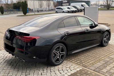 Mercedes CLA 250 e AMG Line