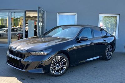 BMW Seria 5 550e xDrive M Sport