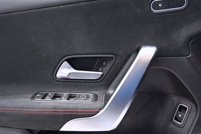 Mercedes Klasa A A 250 e AMG Line 8G-DCT