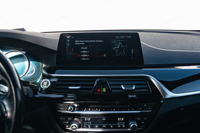 BMW Seria 5 520d xDrive Sport Line