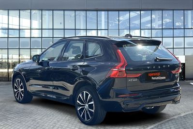 Volvo XC60 B4 D AWD Momentum Pro