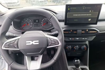 Dacia Sandero Stepway  Essential 1.2 Eco-G LPG