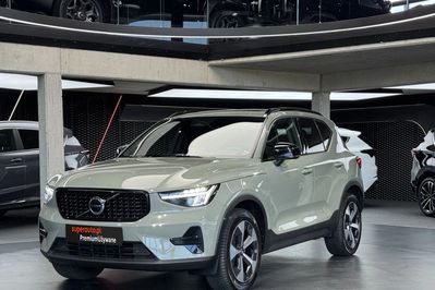 Volvo XC40 B4 Plus Dark aut