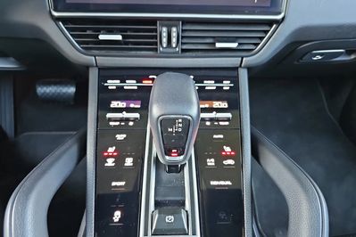 Porsche Cayenne Cayenne