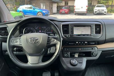 Toyota ProAce Long L2H1 Family AT