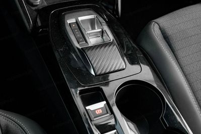 Peugeot 2008 1.2 PureTech Allure Pack S&S EAT8