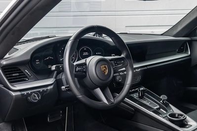 Porsche 911 Carrera 4 Pdk