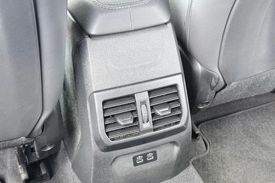 BMW Seria 1 120 mHEV aut