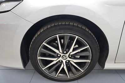 Toyota Camry 2.5 Hybrid Prestige