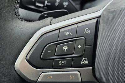 Volkswagen T-ROC Life 1.5 eTSI DSG
