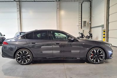 BMW Seria 5 540d xDrive mHEV M Sport Edition aut