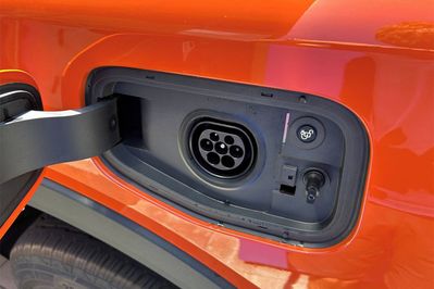 Ford Ranger Wildtrak PHEV A10